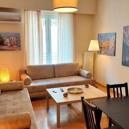 Grand Apartment In Parliament Square アテネ エクステリア 写真