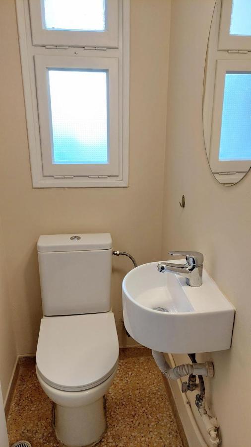 Grand Apartment In Parliament Square アテネ エクステリア 写真