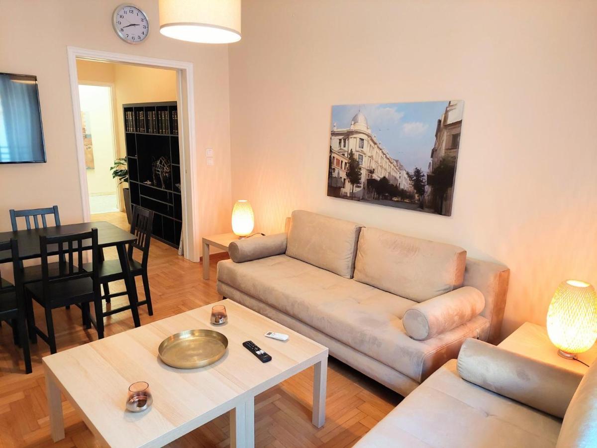 Grand Apartment In Parliament Square アテネ エクステリア 写真